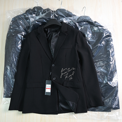 通勤烫钻字母两粒扣休闲西装