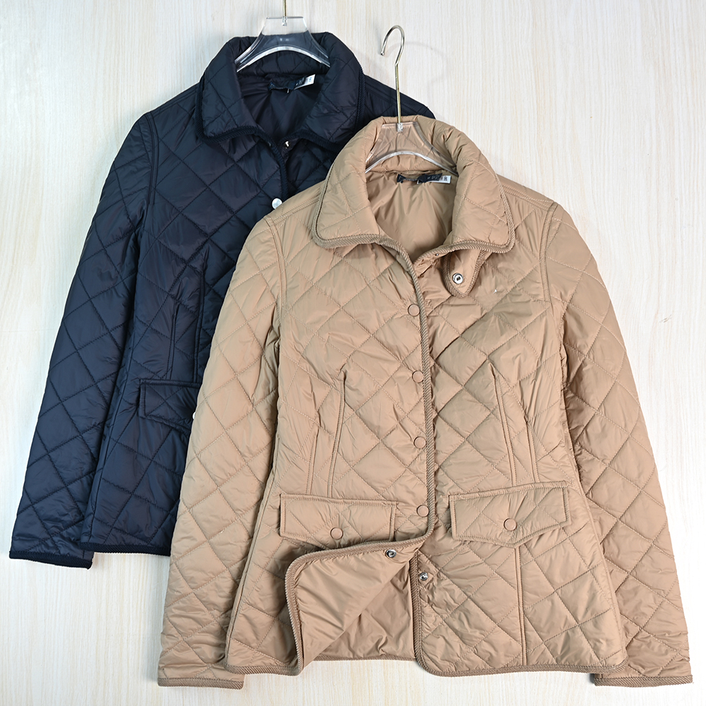 菱格绗缝翻领薄款夹棉休闲棉衣