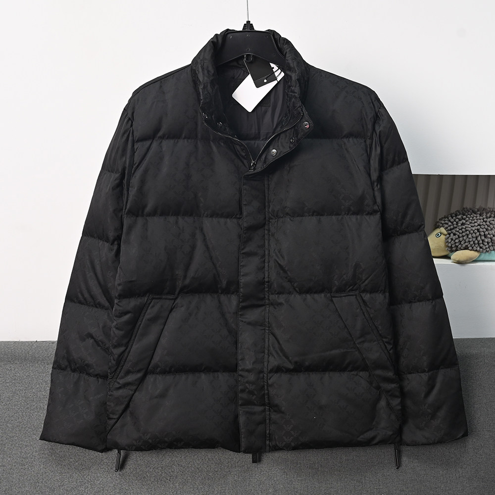 80白鸭绒提花立领厚实保暖羽绒服