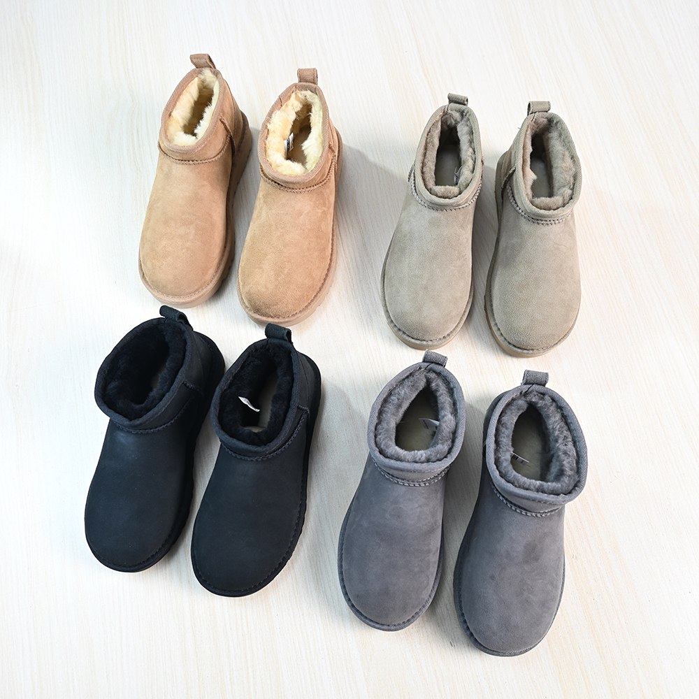 保暖翻皮羊毛绒防滑底短靴雪地靴