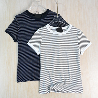 经典条纹软弹圆领修身短袖T恤