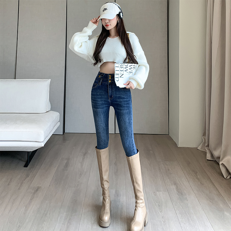 蓝色加绒小脚裤修身牛仔裤女