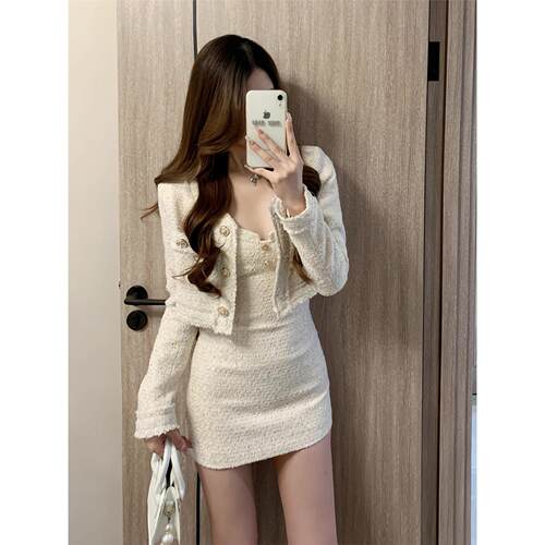 富家千金小香风套装秋气