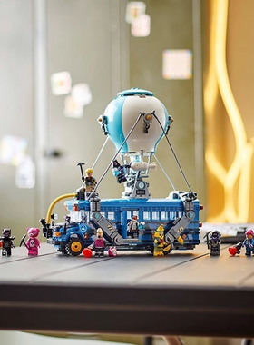 堡垒之夜系列战斗巴士77073机甲人仔儿童男女孩拼装积木玩具礼物