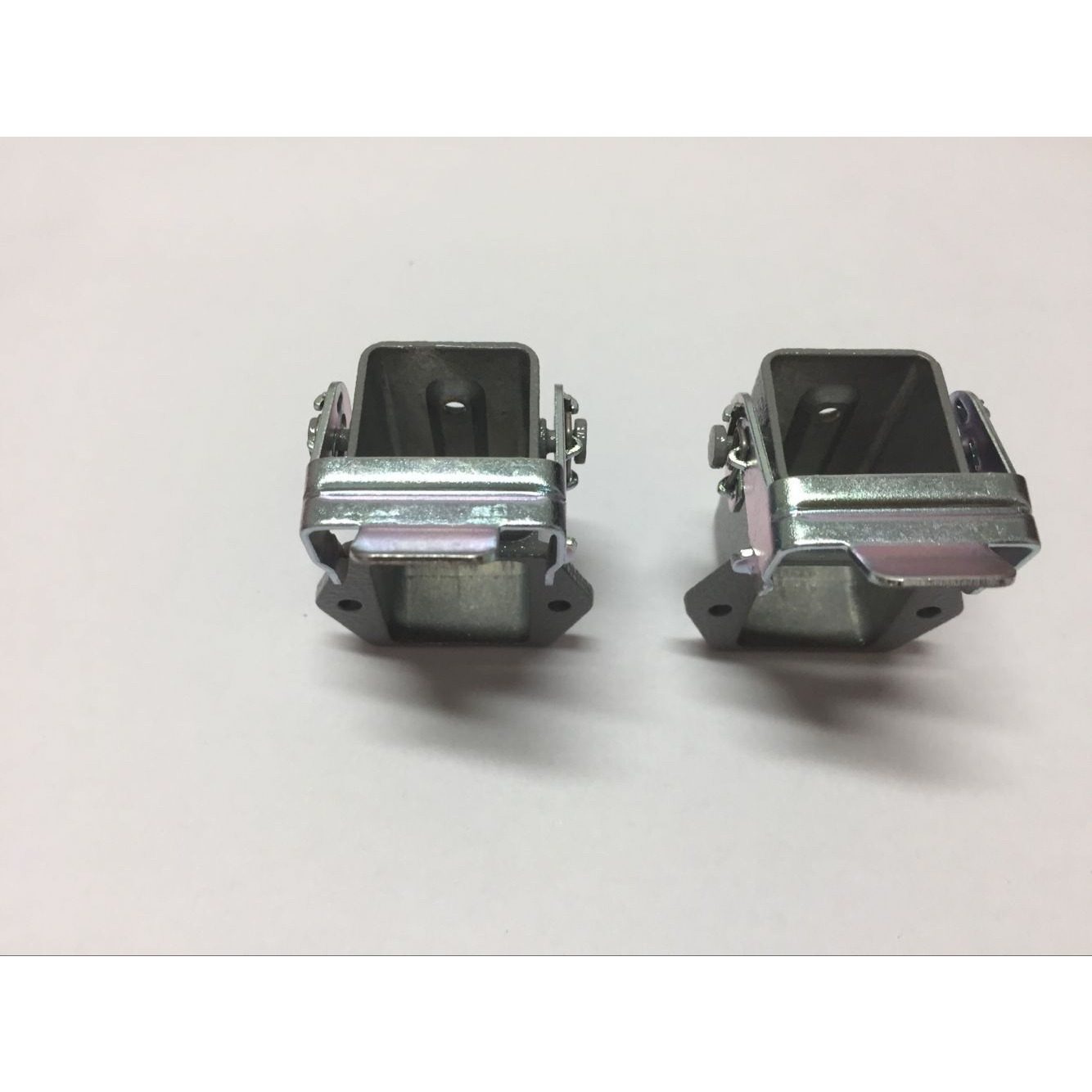 T1549030000-000西霸士SIBAS泰科TE航空插矩形重载连接器H3A-MAGS