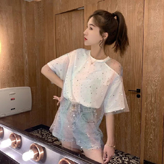 New mesh fake two pieces of mid length girl's missing shoulder shirt