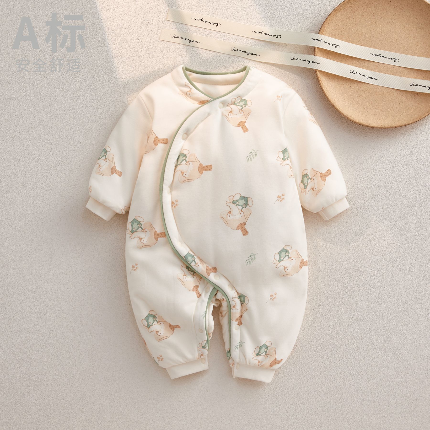 婴儿连体衣保暖夹棉冬款宝宝哈衣纯棉加厚冬季宝宝衣服婴儿爬服