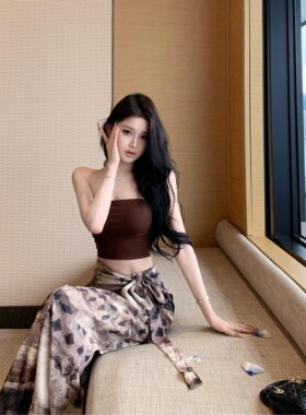 松弛感度假裙不规则半身裙套装三亚海边ootd沙滩裙东南亚海岛穿搭