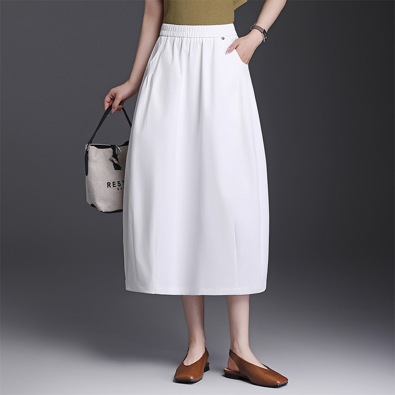 白色休闲花苞裙半身裙女2026春季新款遮胯中长款宽松显瘦灯笼裙子