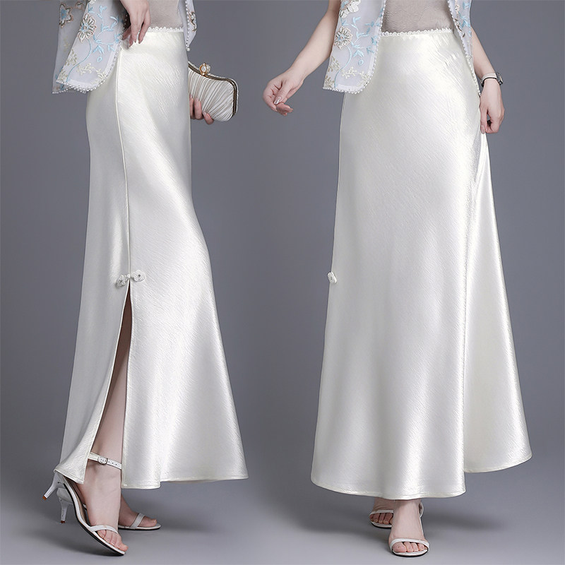 白色醋酸缎面开叉国风盘扣a字裙2026春夏季新款显瘦垂感半身长裙