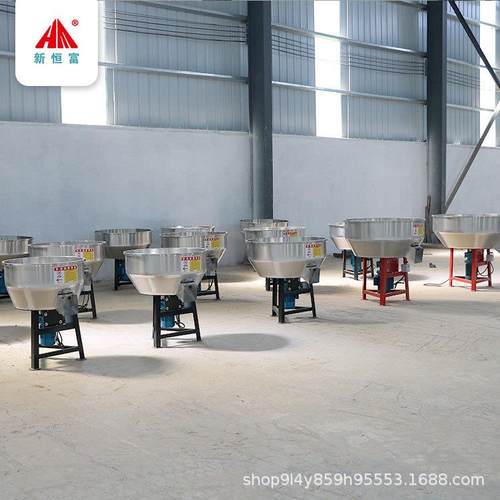 恒富机械草粉搅拌机加厚钢板混料均匀牛羊养殖草料草粉搅拌机器