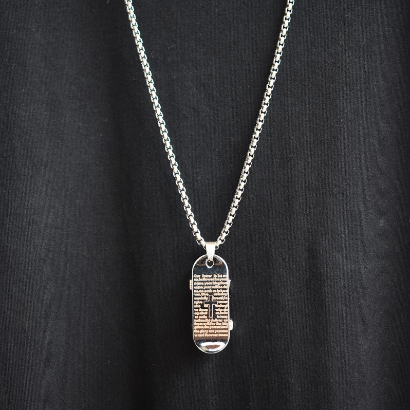 滑板鞋带轮项链十字架男士挂件