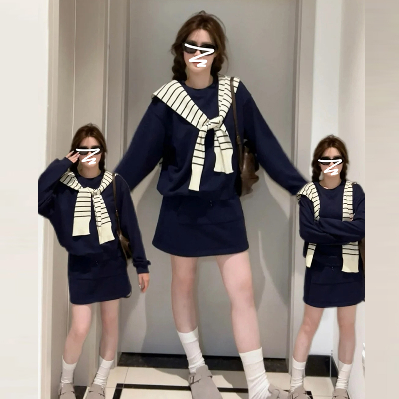 2024新款秋冬季穿搭一整套高级感卫衣连衣裙子女装小个子韩系套装