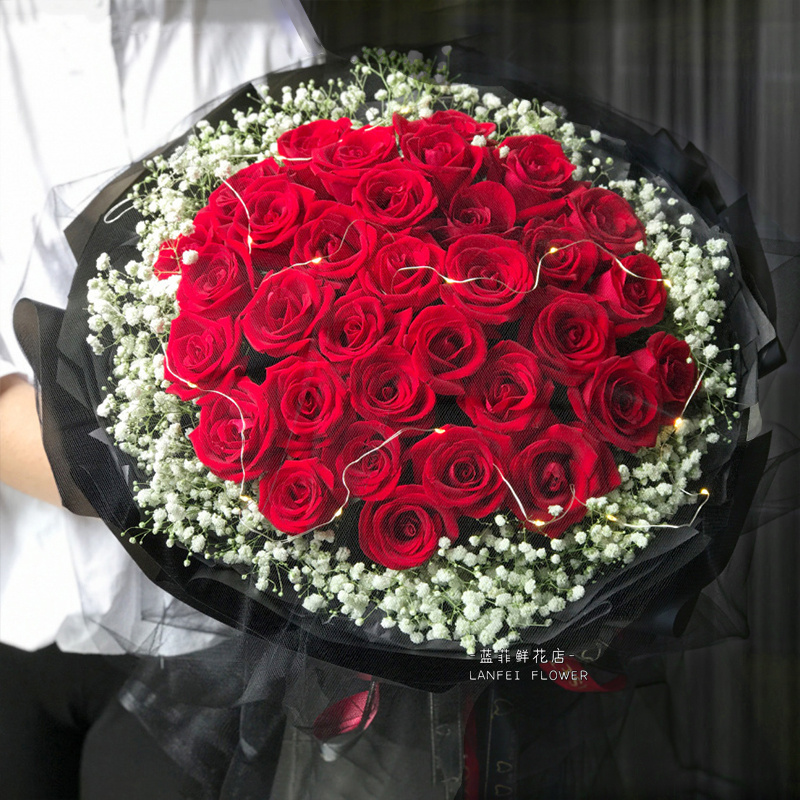 乌鲁木齐市新市区水磨沟区鲜花店同城配送女友生日99朵红玫瑰花束