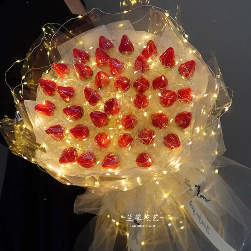 圣诞节平安夜草莓花束辽宁辽阳市白塔文圣区灯塔市鲜花店同城配送