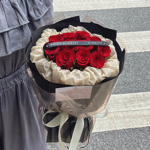 11朵玫瑰花束七夕鲜花速递中山市小榄镇东升镇古镇同城花店配送