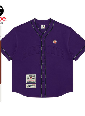 Aape春夏篮球猿人徽章字母印花V领纽扣宽松潮流短袖T恤1473XXM