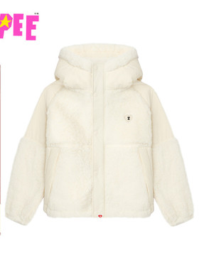 APEE女装秋冬心型刺绣徽章拼接绒面连帽外套F115A5P