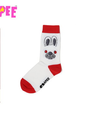 APEE配饰兔子图案提花中筒袜F262A5P