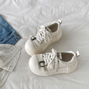 喜叔小众厚底小白鞋女2026春季新款复古圆头板鞋百搭休闲面包鞋子