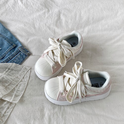 正品环球可爱厚底板鞋KT猫小白鞋