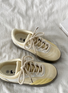 喜叔复古奶黄色德训鞋女2025春季新款丑萌圆头小白鞋厚底休闲板鞋