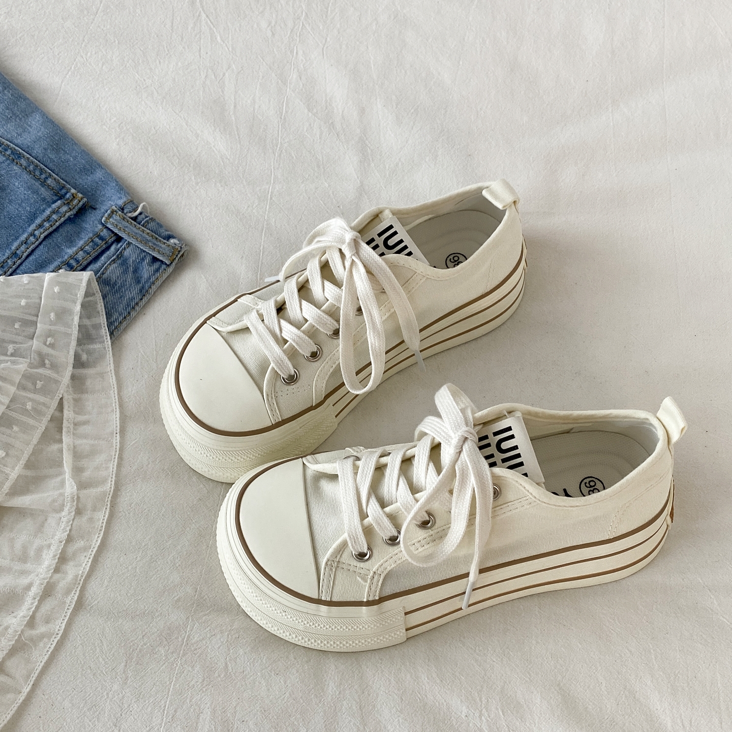 奶白厚底芒果头帆布鞋休闲小白鞋