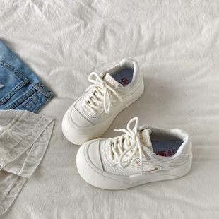 喜叔 环球厚底蕾丝小白鞋女2026春季新款百搭面包鞋圆头休闲板鞋