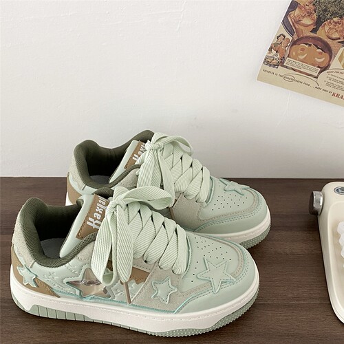 原创小众薄荷绿星星鞋女ins潮鞋