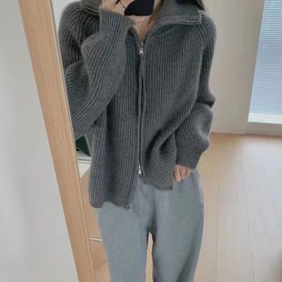 高级感超漂亮软糯半高领白色拉链毛衣女新款2024温柔系凡尔赛上衣