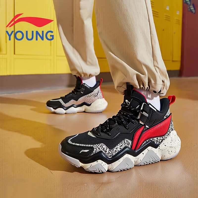 李宁儿童篮球鞋怒放系列实战训练