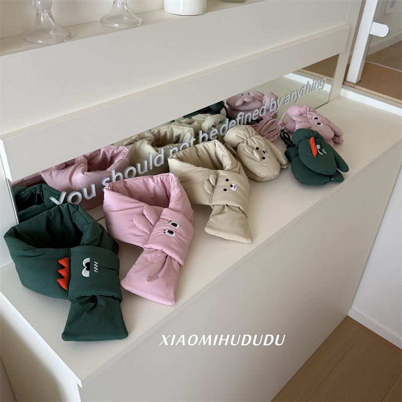 冬季保暖儿童围巾手套两件套