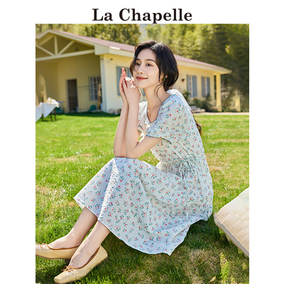 泡泡袖显瘦碎花连衣裙LaChapelle