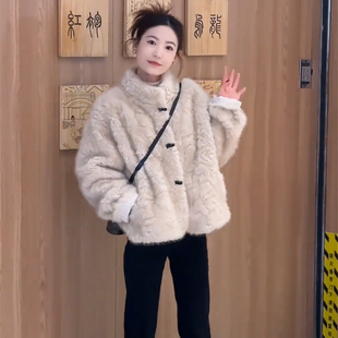 羊羔毛外套女短款加厚保暖冬季2025新款宽松高级感小个子毛绒上衣