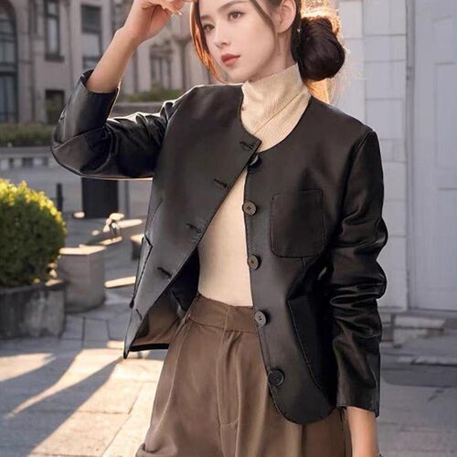 洋气减龄休闲圆领机车皮夹克