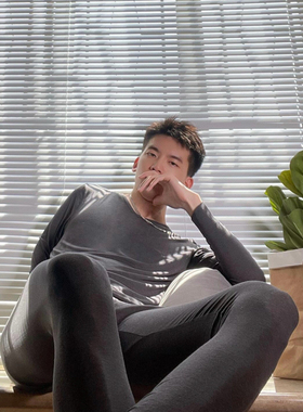 2025年台资大厂抗菌防螨软糯保暖，男士保暖套装！310克高克重！