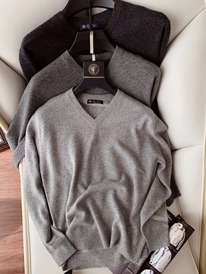 百 山 羊  绒！男士商务休闲针织毛衣！之前出货400+剩下100多件