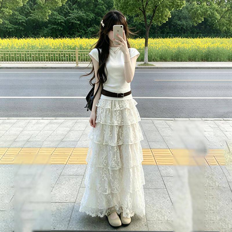 韩版温柔风设计感荷叶边蛋糕半身裙女夏季白色短袖上衣夏季套装