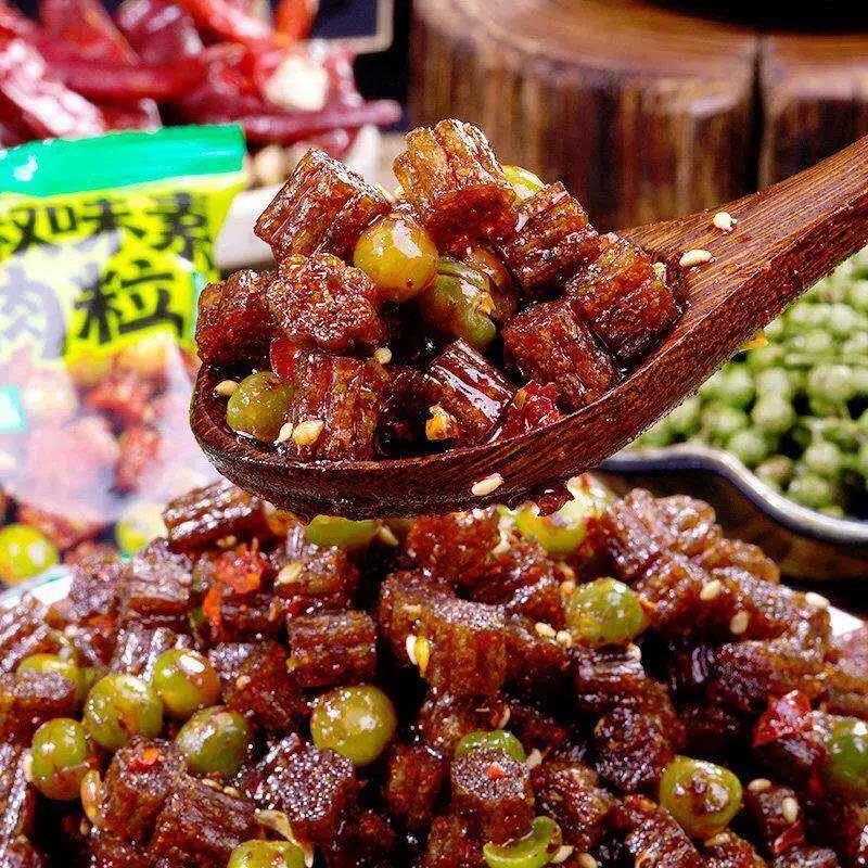藤椒素牛肉粒麻辣辣条青豆辣丁湖南特产面制品零食小包装