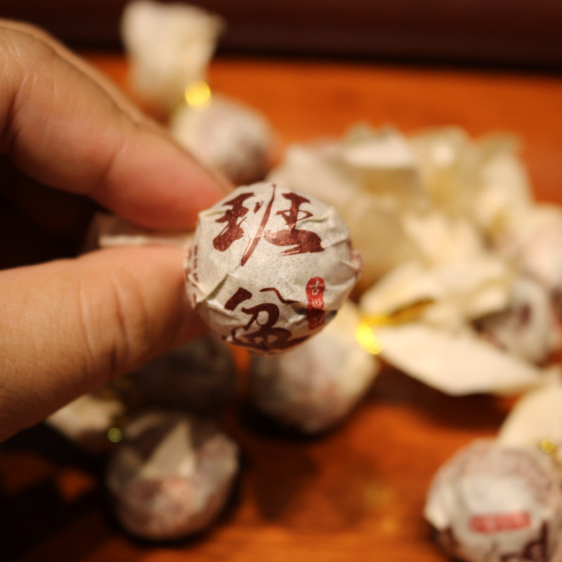 云南普洱茶熟茶手工龙珠小沱茶勐海班盆金芽熟普特级茶叶500g袋装