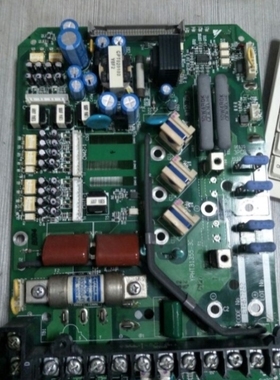 【议价】安川变频器G7系列7.5KW驱动板ETP617252 YPHT31355-3C 议