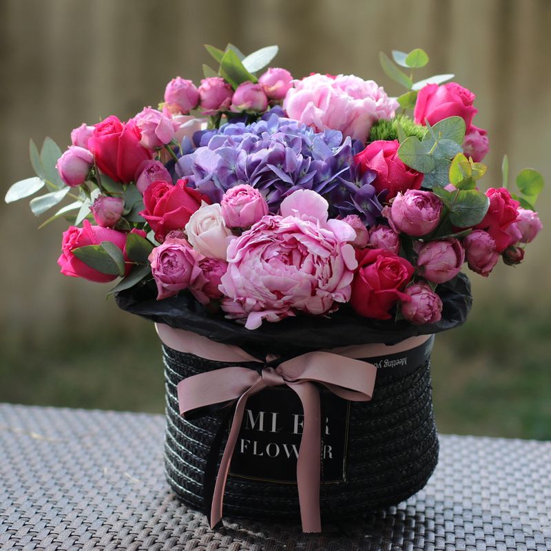 粉玫瑰花篮生日花领导送花进口芍药上海鲜花同城速递北京广州花店