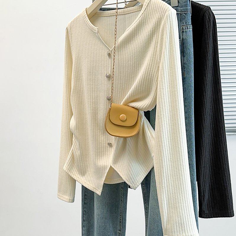 玖月2026春装新款胖mm大码女温柔风小v领坑条开叉小衫上衣,女装/女士精品,大码内搭,淘宝优惠券,粉丝福利购,淘宝优惠卷