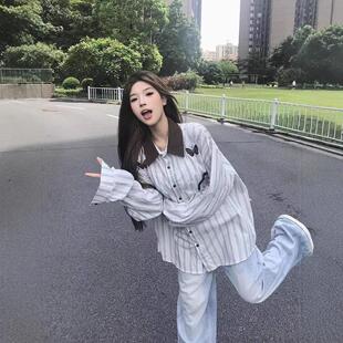 2025新款秋季盐系甜美蝴蝶条纹长袖衬衫外套女设计感小众衬衣