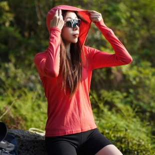 户外女夏季凉感美利奴羊毛速干衣登山露营薄款连帽防晒衣休闲运动