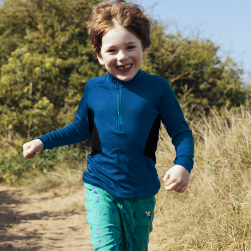 儿童羊毛半拉链上衣排汗保暖