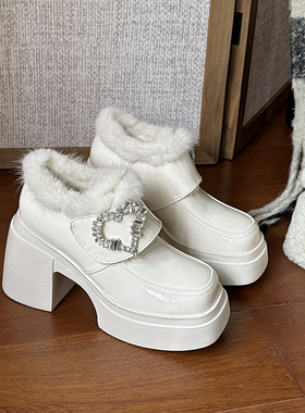 小个子冬季新款方圆头欧美风玛丽珍加厚轻便百搭英伦风大棉雪地鞋