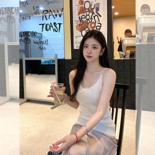 烟雾公子 打底背心女蕾丝拼接针织吊带上衣 V领修身 显瘦花边无袖