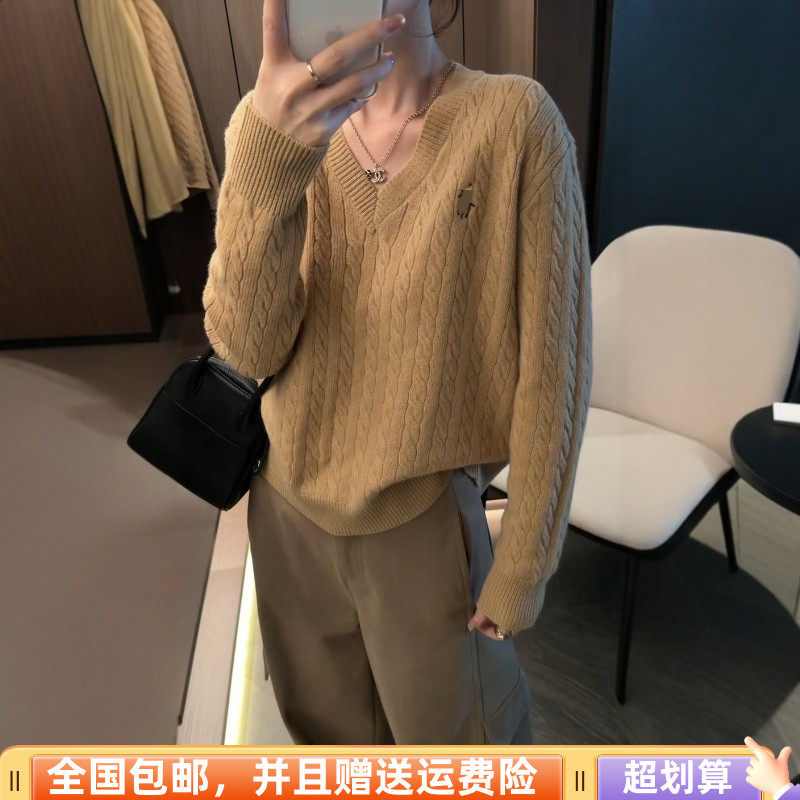 2025冬季新品韩版宽松显瘦羊毛套头毛衣慵懒风V领刺绣上衣麻花纹
