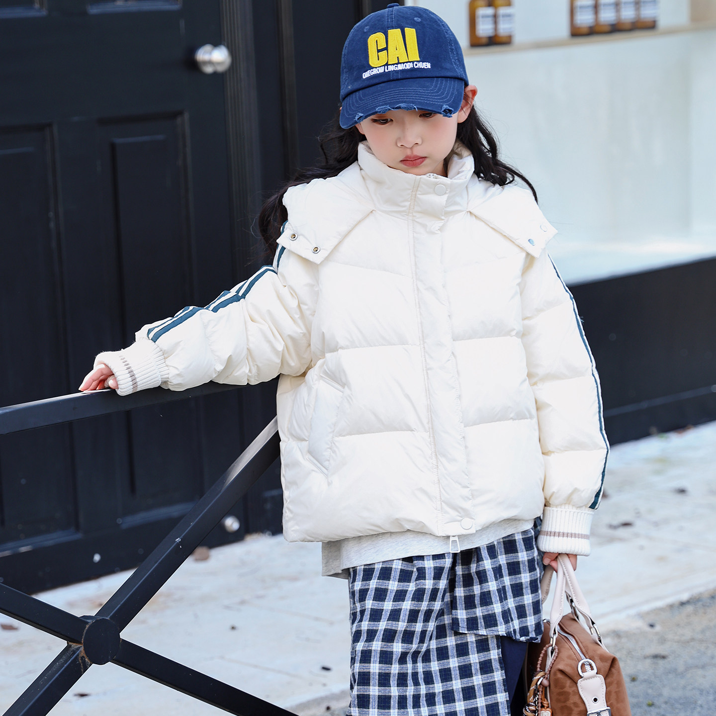 福潴潴 女童羽绒服短款新国标90白鸭绒儿童冬季外套杜邦三防面料,童装/婴儿装/亲子装,羽绒服,淘宝优惠券,粉丝福利购,淘宝优惠卷